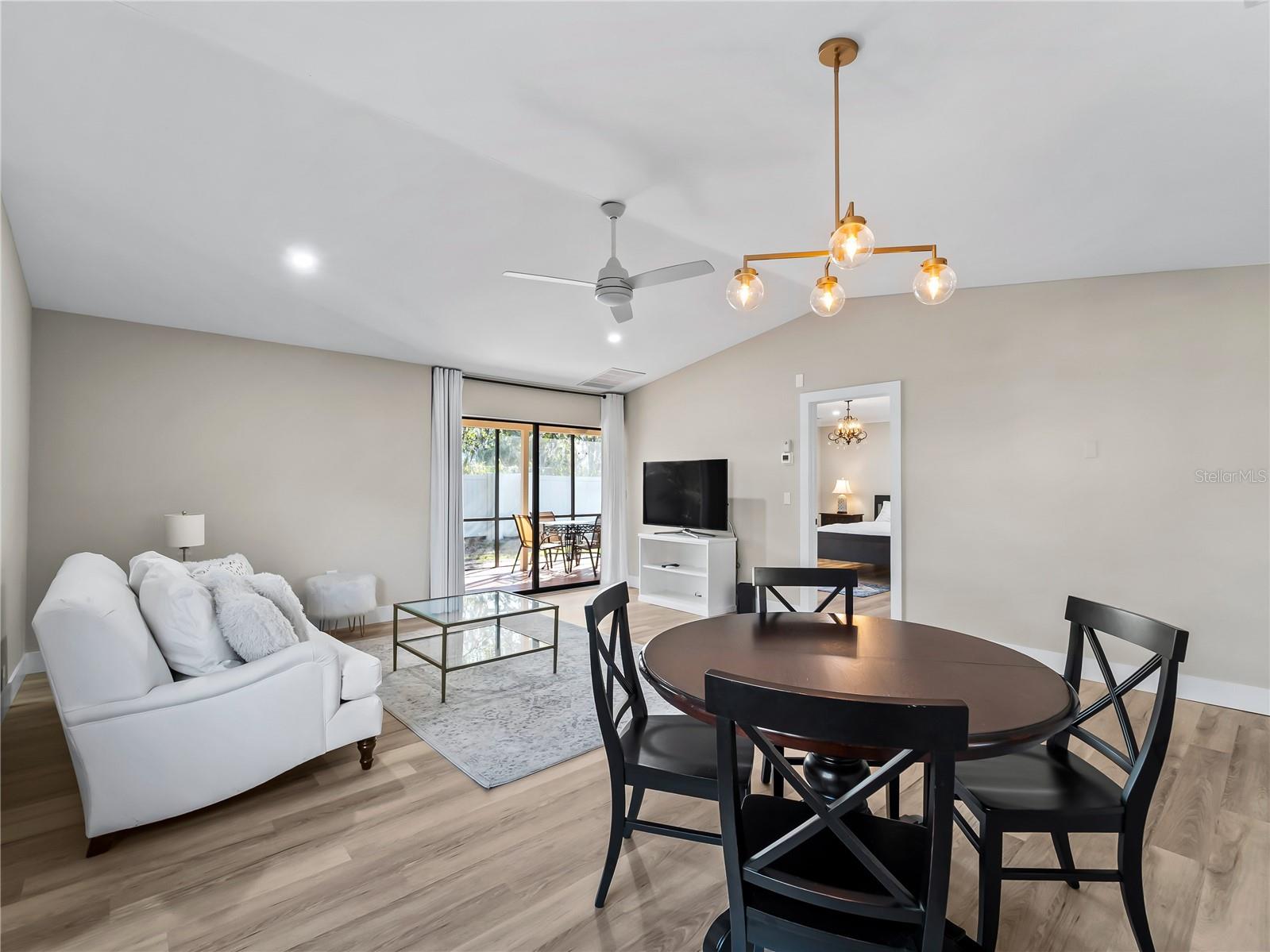 4668 Oak Hill Ln #40 Property Photo 16