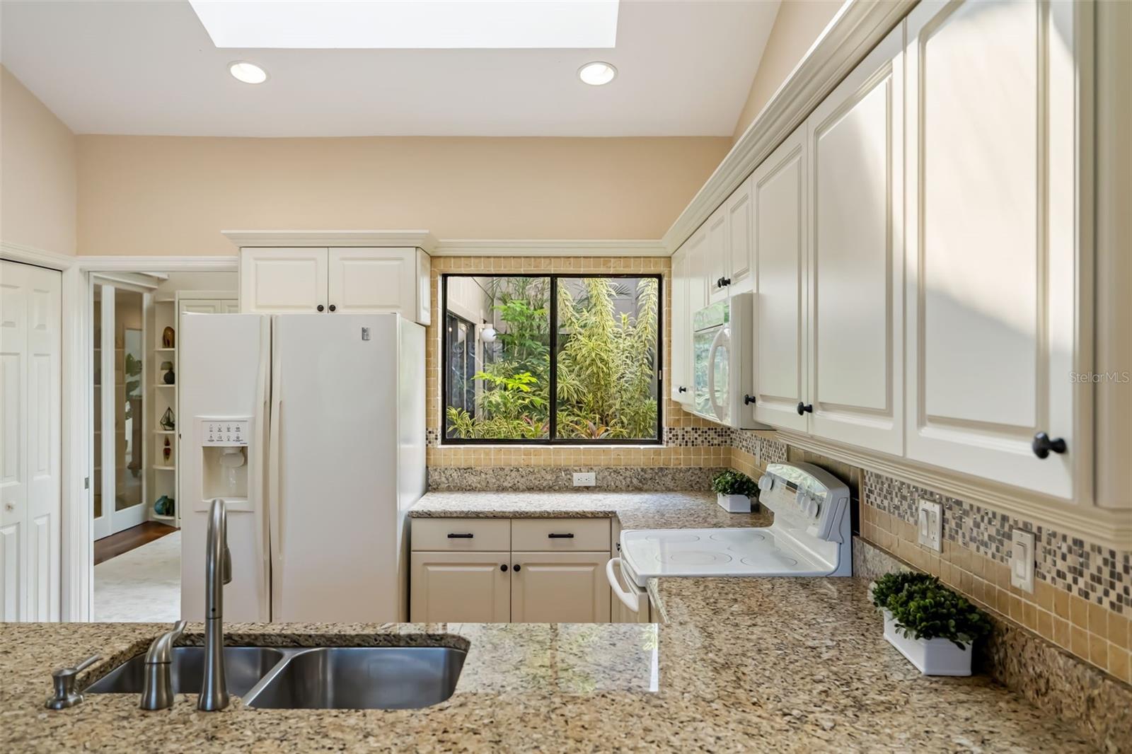2326 Harbour Oaks Dr Property Photo 22