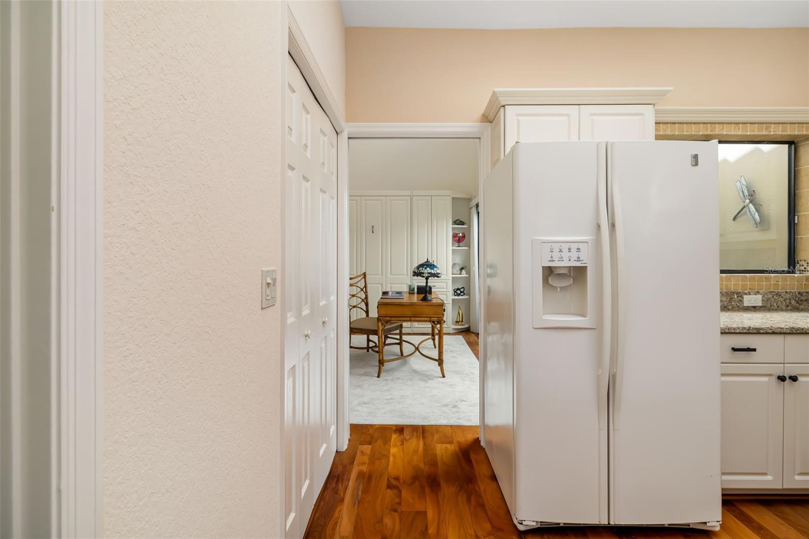 2326 Harbour Oaks Dr Property Photo 24