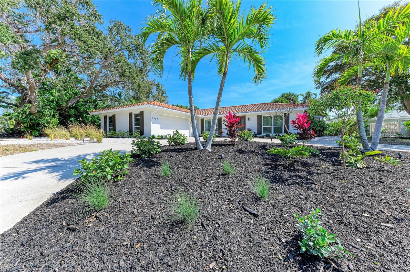 5507 Contento Dr Property Photo 8