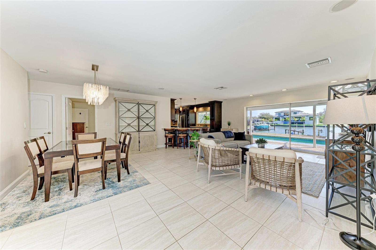 5507 Contento Dr Property Photo 12