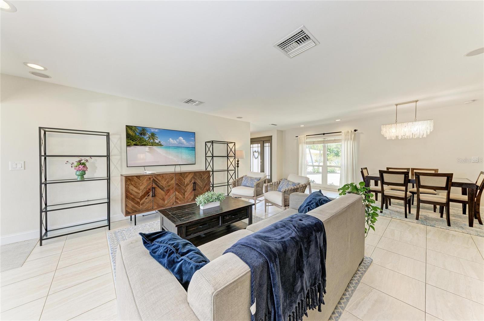 5507 Contento Dr Property Photo 15