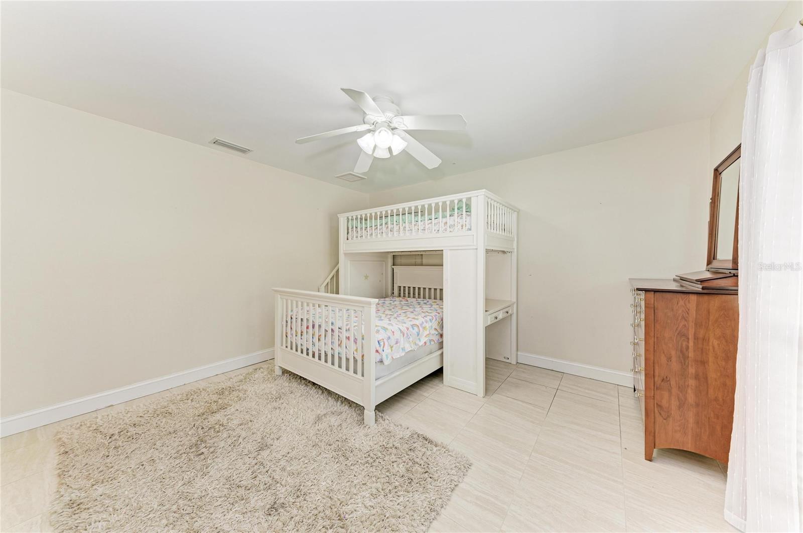 5507 Contento Dr Property Photo 31