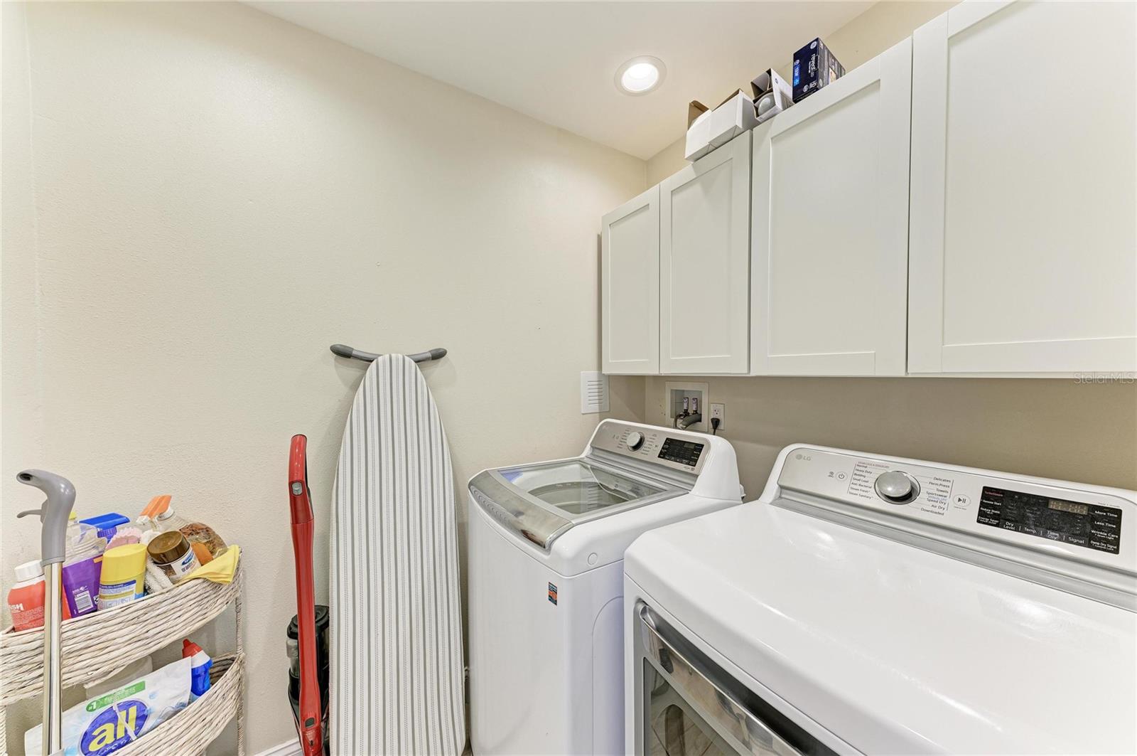5507 Contento Dr Property Photo 37