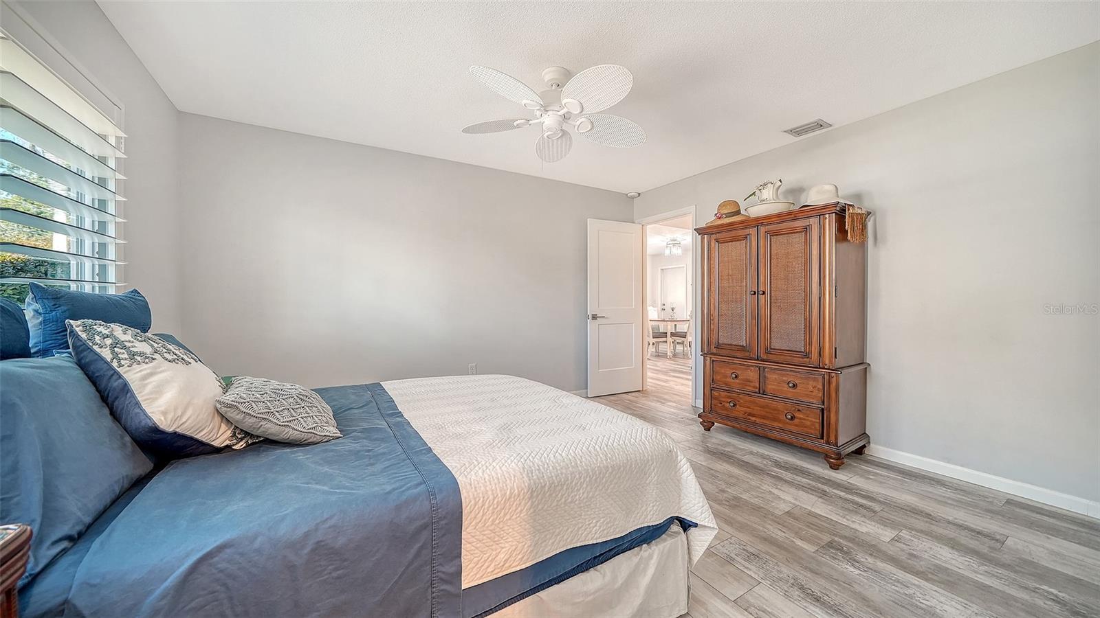 5469 Riverbluff Cir #42 Property Photo 19