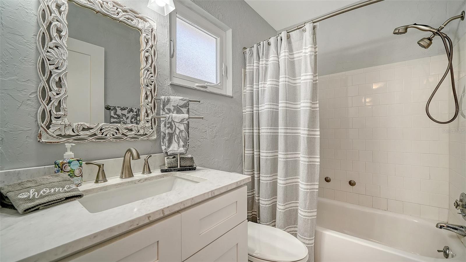 5469 Riverbluff Cir #42 Property Photo 24