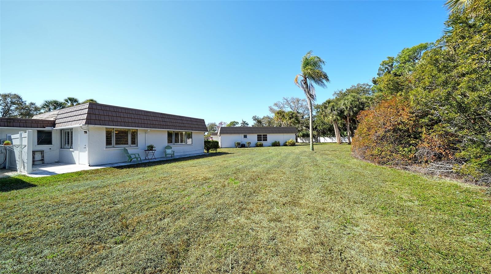 5469 Riverbluff Cir #42 Property Photo 29