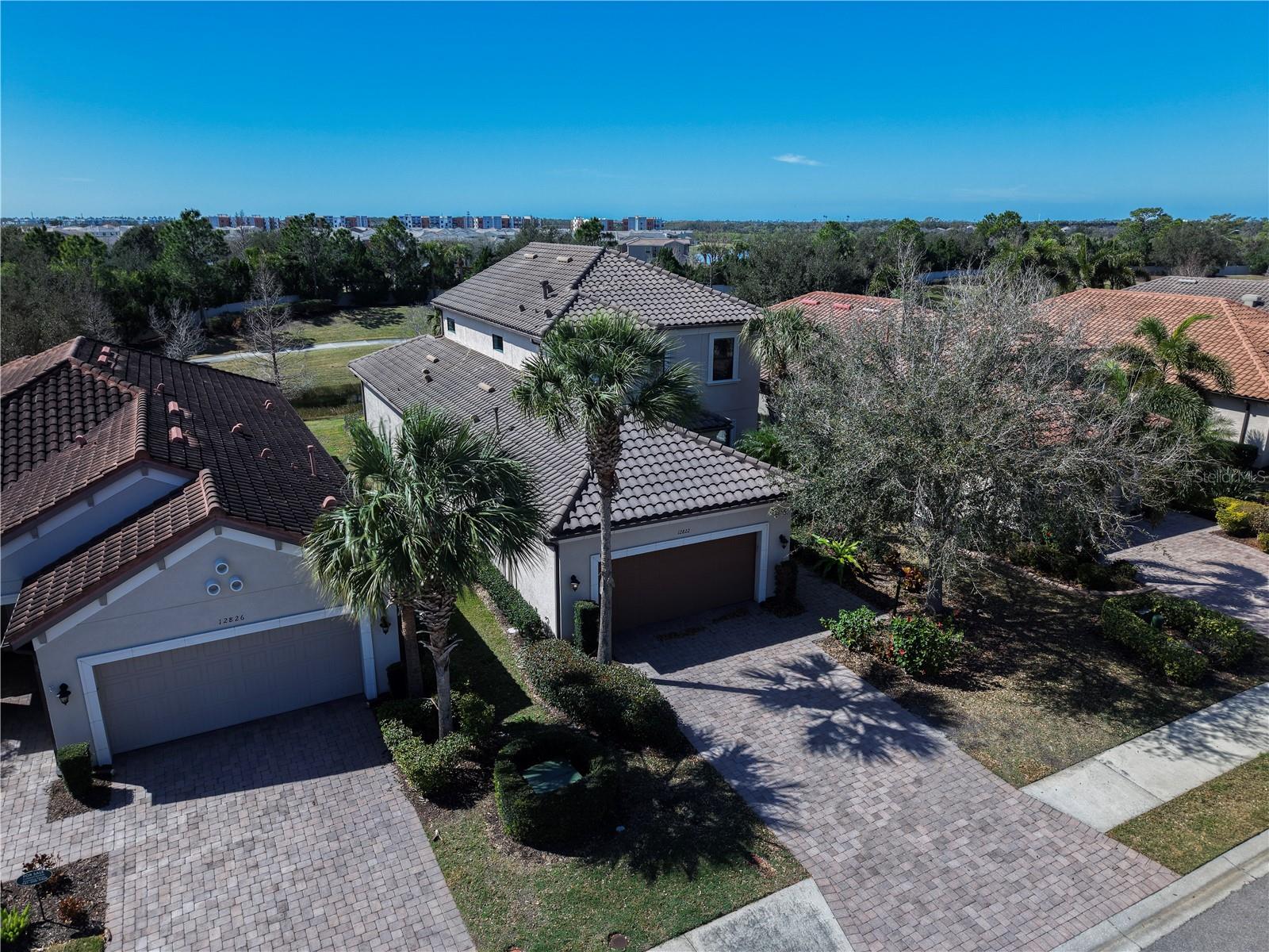 12822 Del Corso Loop Property Photo 3