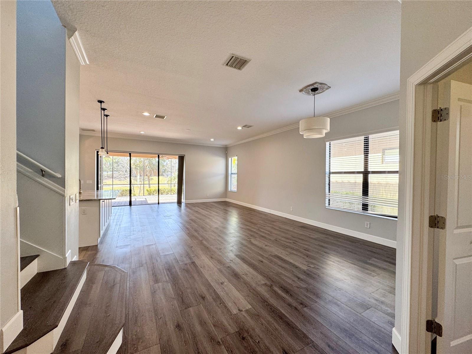 12822 Del Corso Loop Property Photo 5