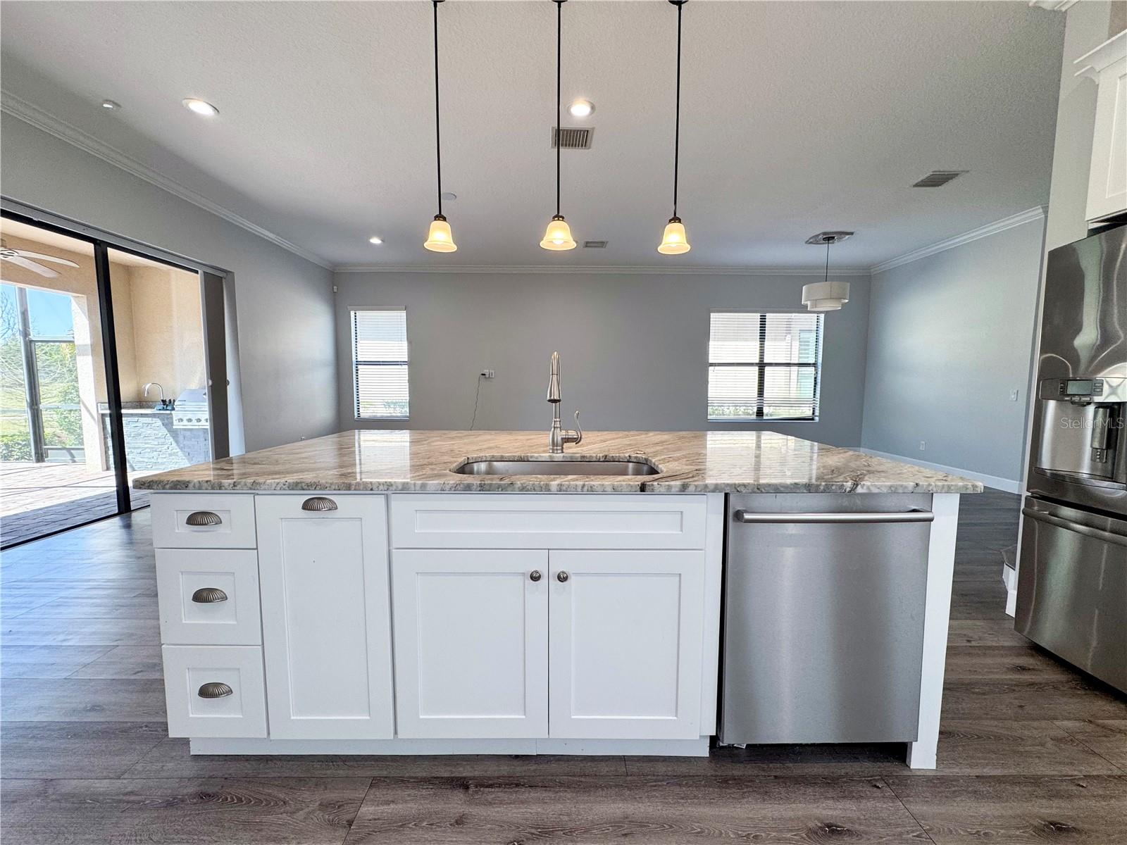 12822 Del Corso Loop Property Photo 10