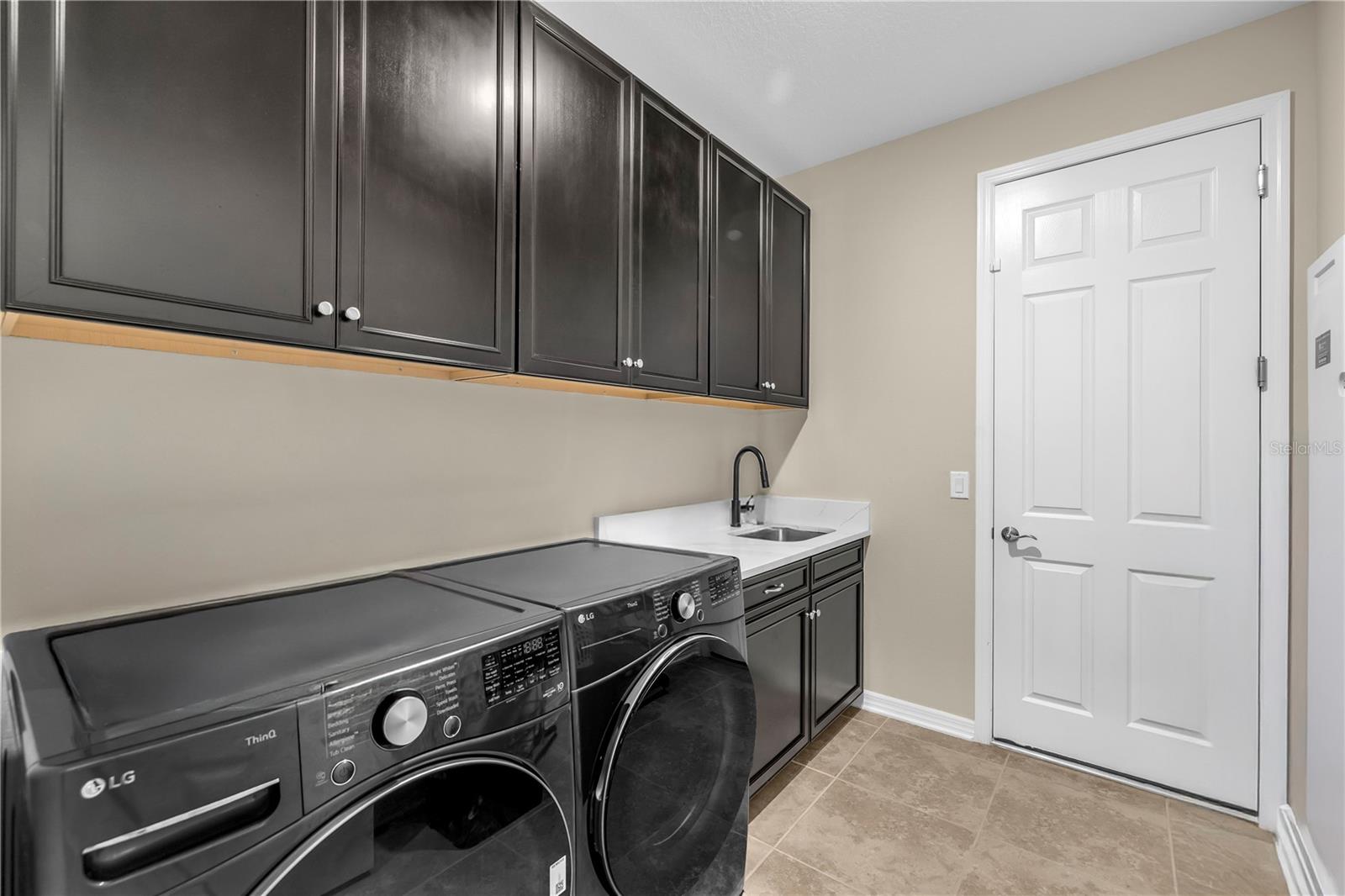 1937 146th Ter E Property Photo 21