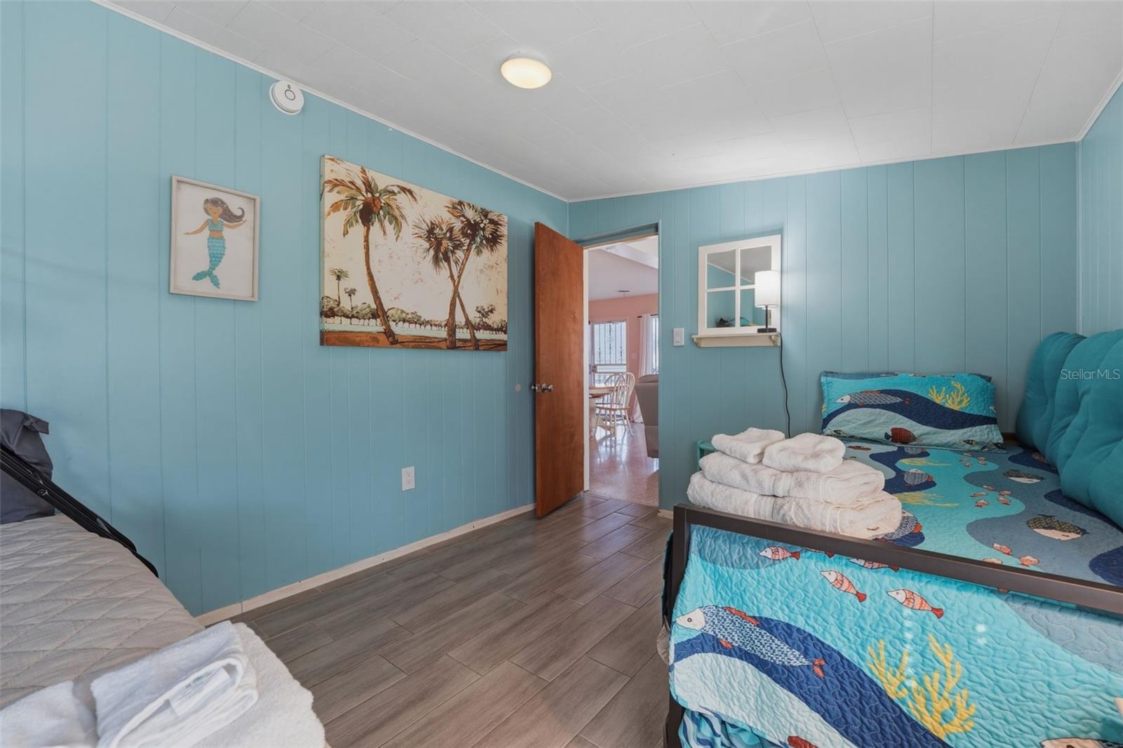 1904 31st St W Property Photo 17