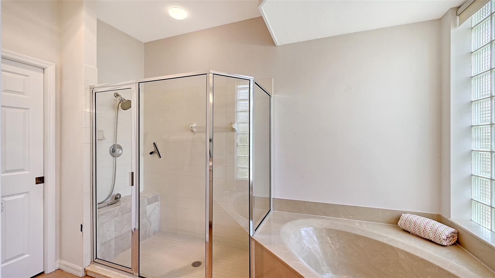 7318 Windemere Ln Property Photo 23