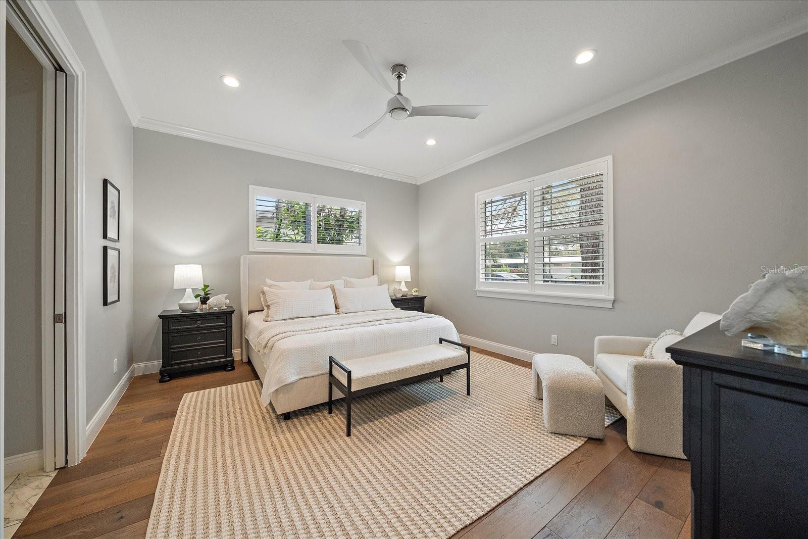 2207 Wisteria St Property Photo 5