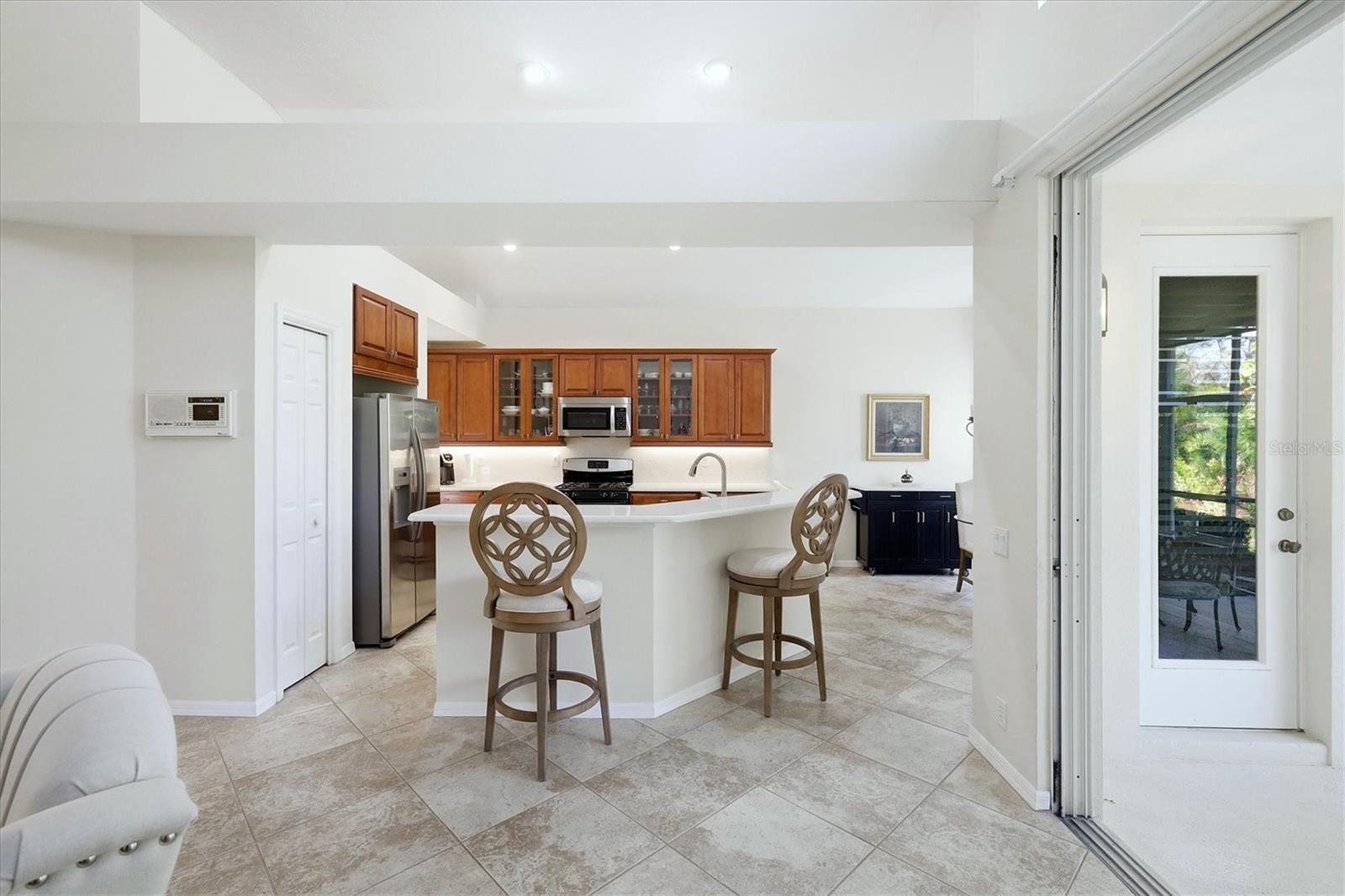 6411 Berkshire Pl Property Photo 14