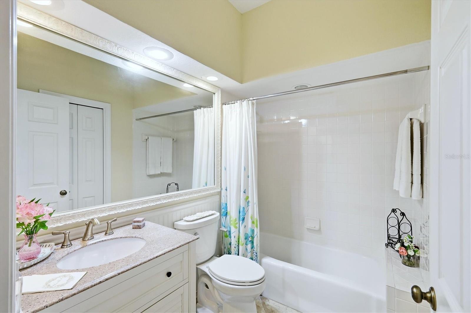 6411 Berkshire Pl Property Photo 26