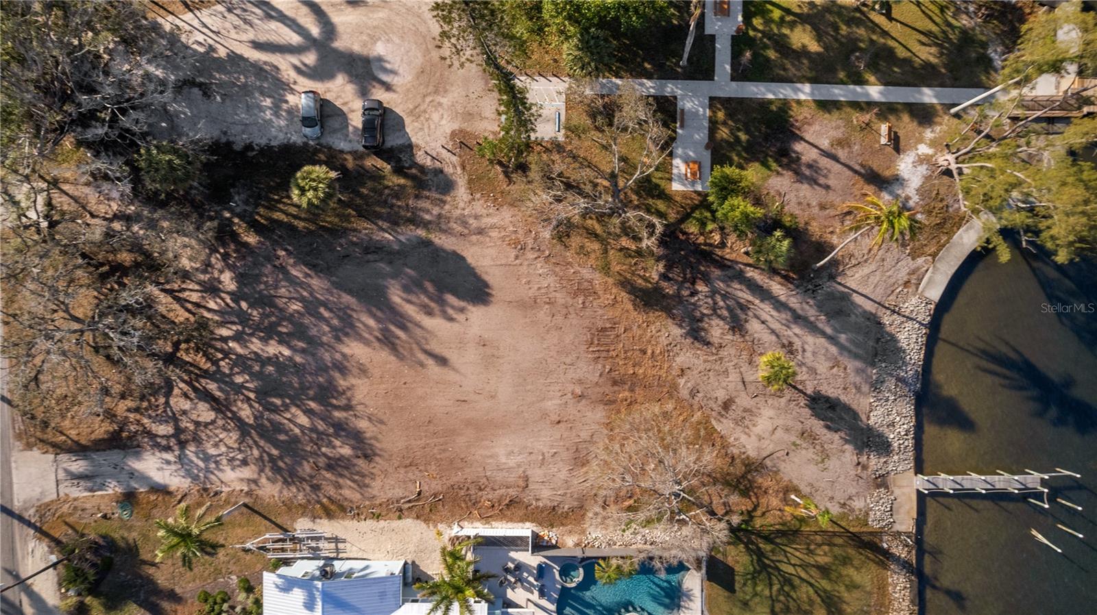 712 Palma Sola Blvd Property Photo 2