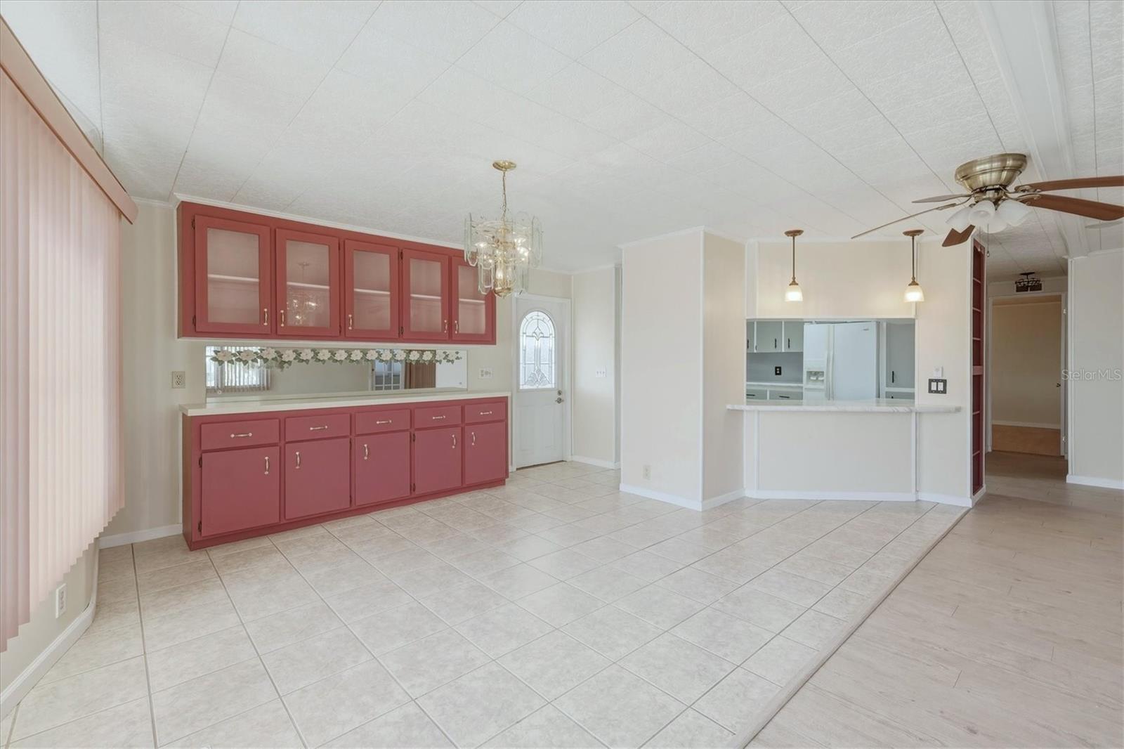 6710 36th Ave E #201 Property Photo 5