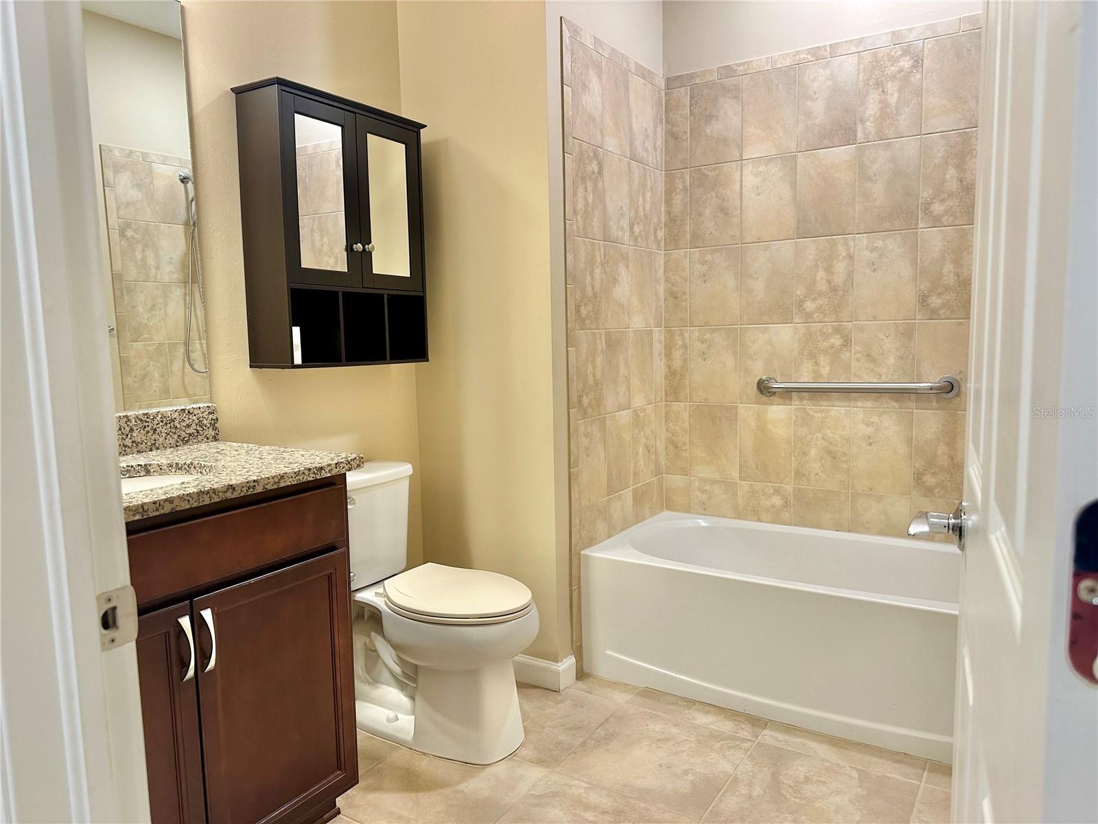 17631 Camden Dr Property Photo 26