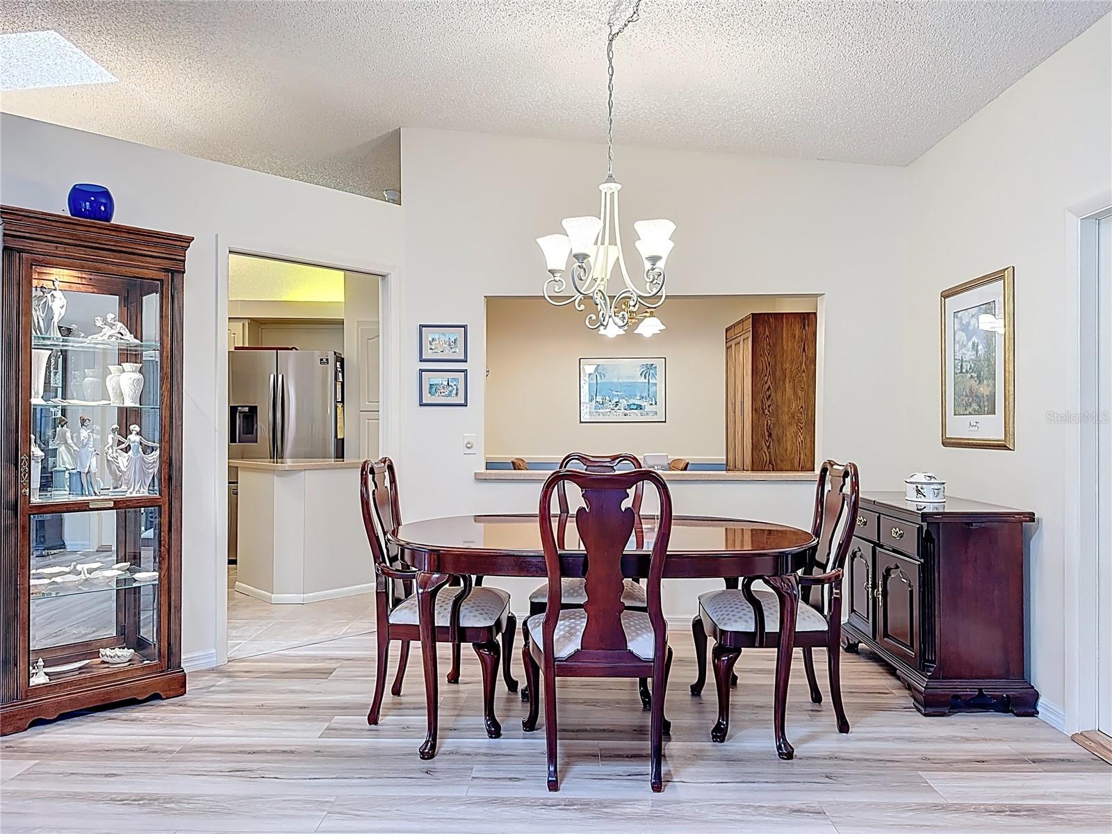5611 Garden Lakes Dr Property Photo 12
