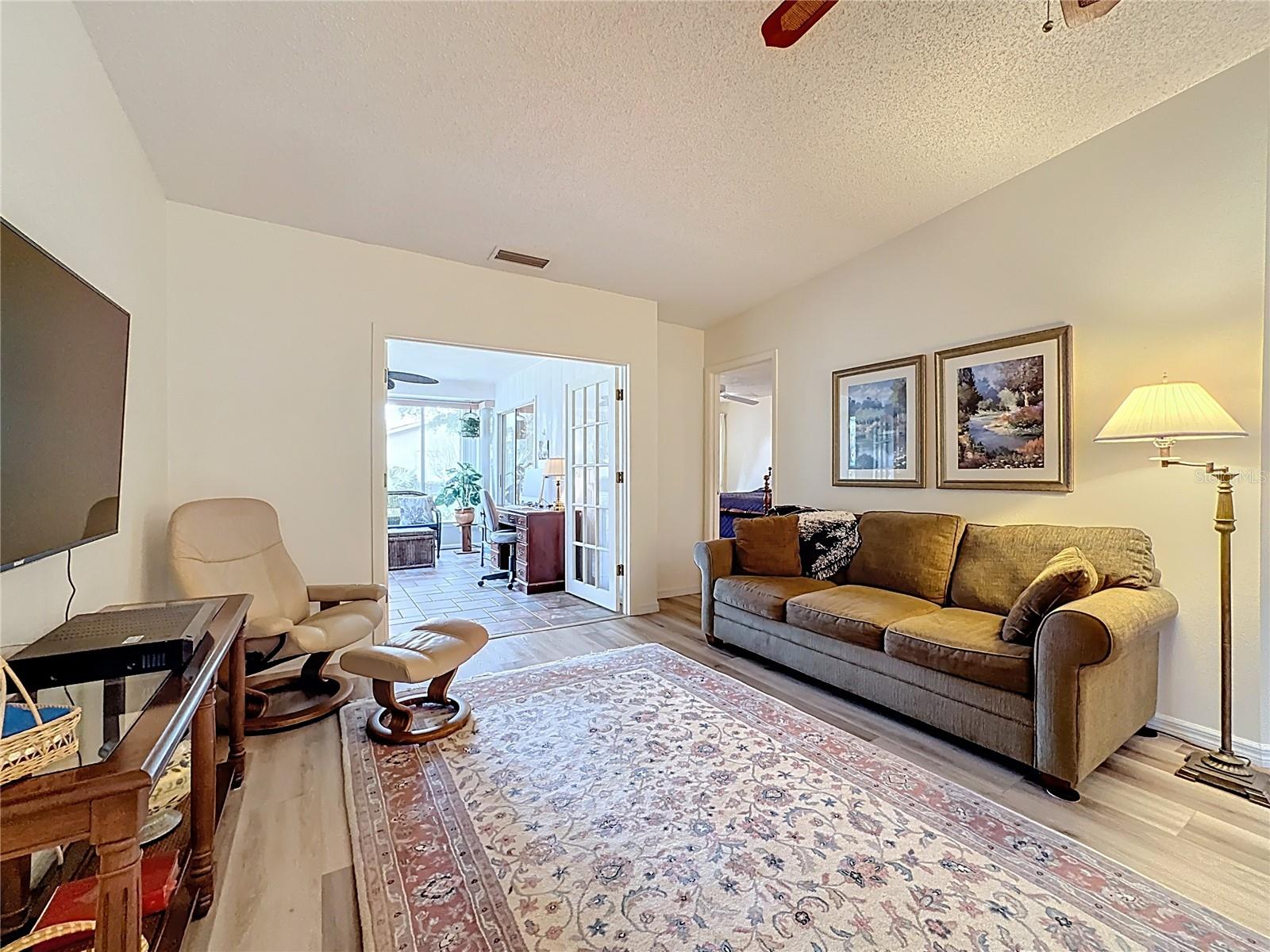 5611 Garden Lakes Dr Property Photo 24