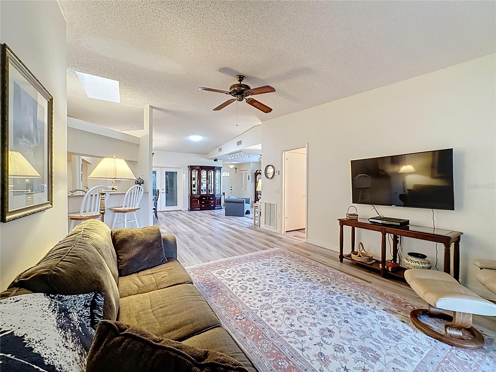 5611 Garden Lakes Dr Property Photo 25
