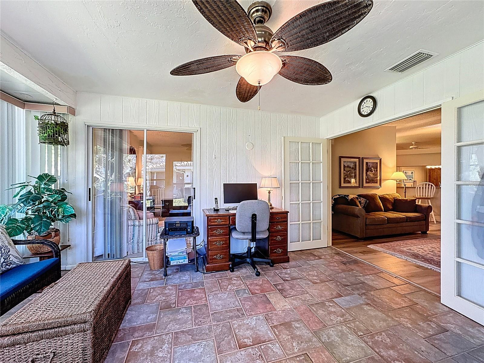 5611 Garden Lakes Dr Property Photo 30