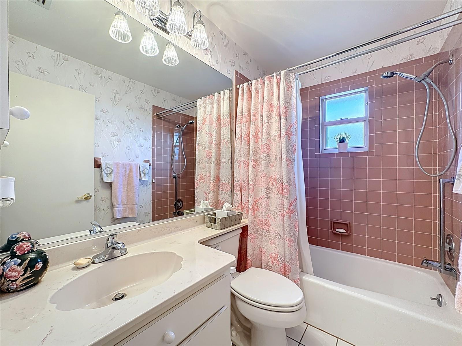 5611 Garden Lakes Dr Property Photo 38