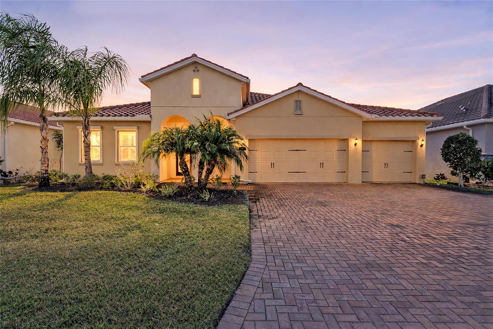 6927 Indus Valley Cir Property Photo 1