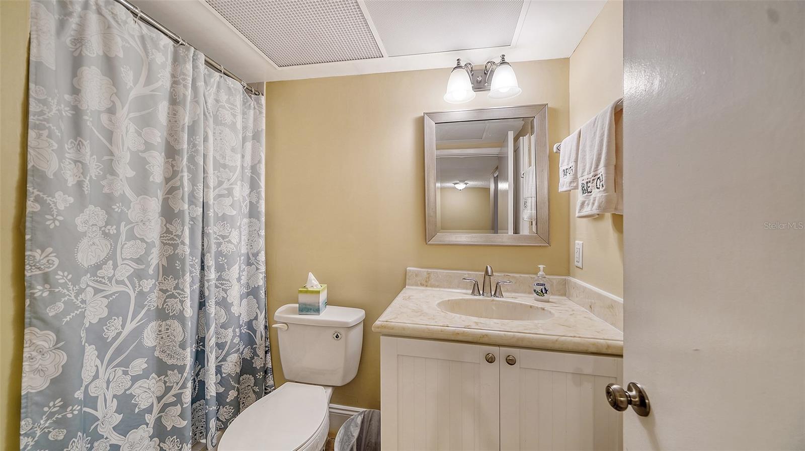 555 The Esplanade N #802 Property Photo 17