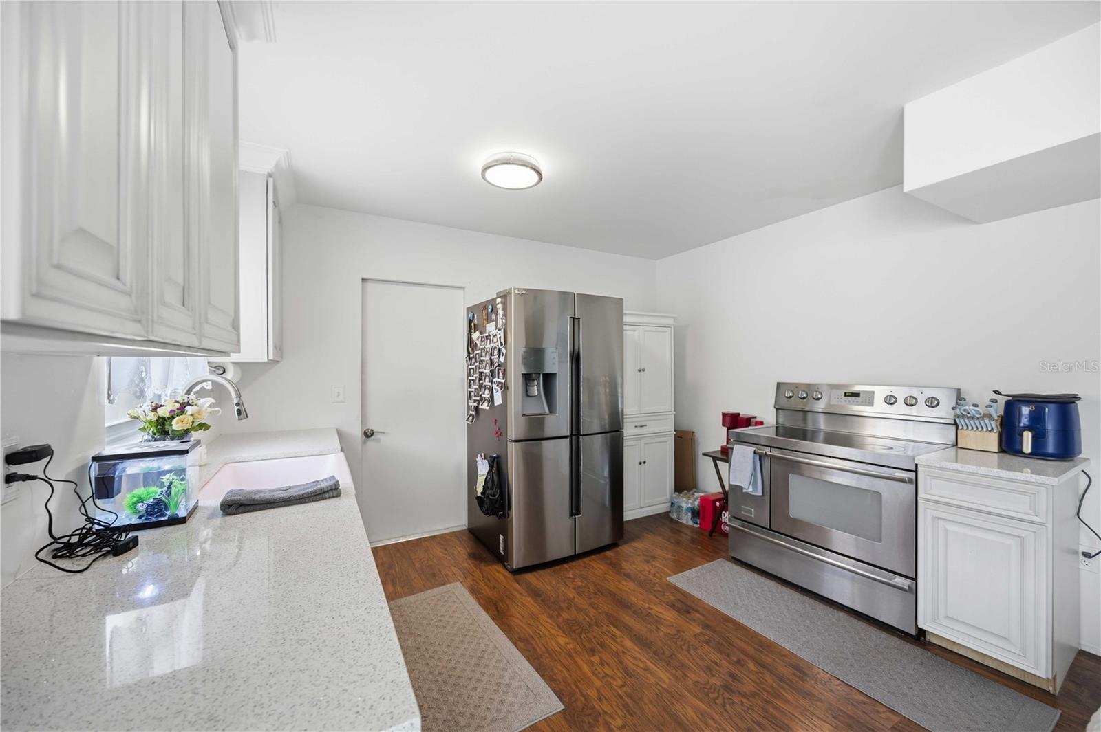 6515 Mauna Loa Blvd Property Photo 18