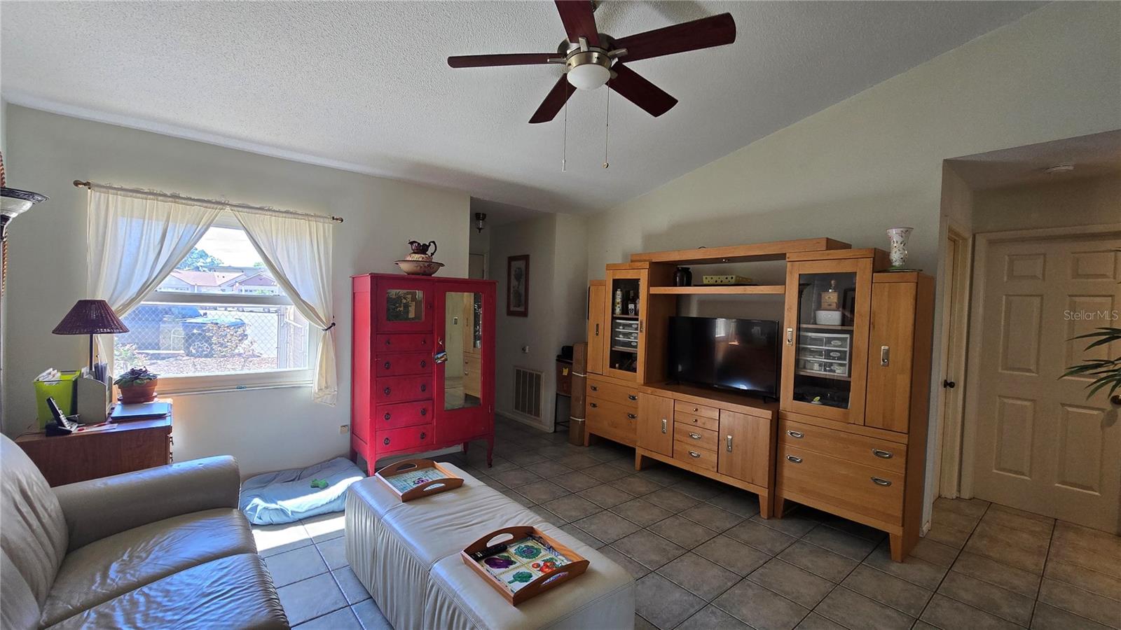 4628 Ashberry Dr Property Photo 2