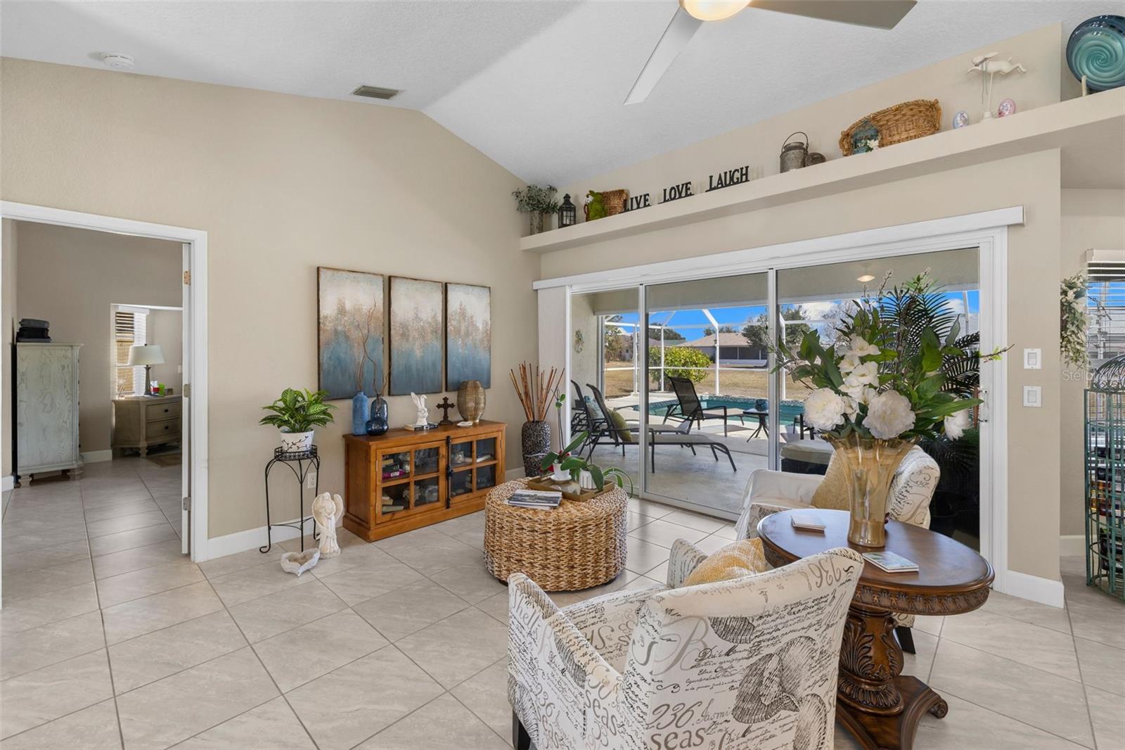 26549 Valparaiso Dr Property Photo 5