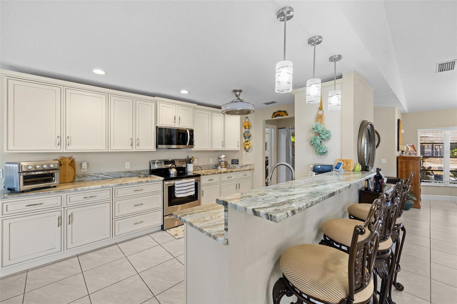 26549 Valparaiso Dr Property Photo 10