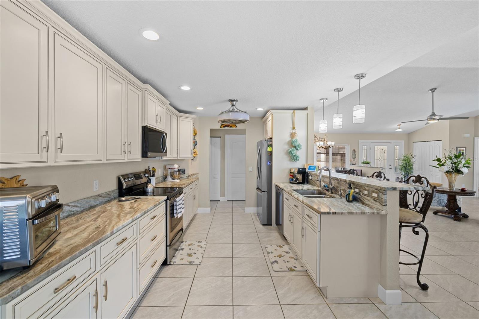 26549 Valparaiso Dr Property Photo 11