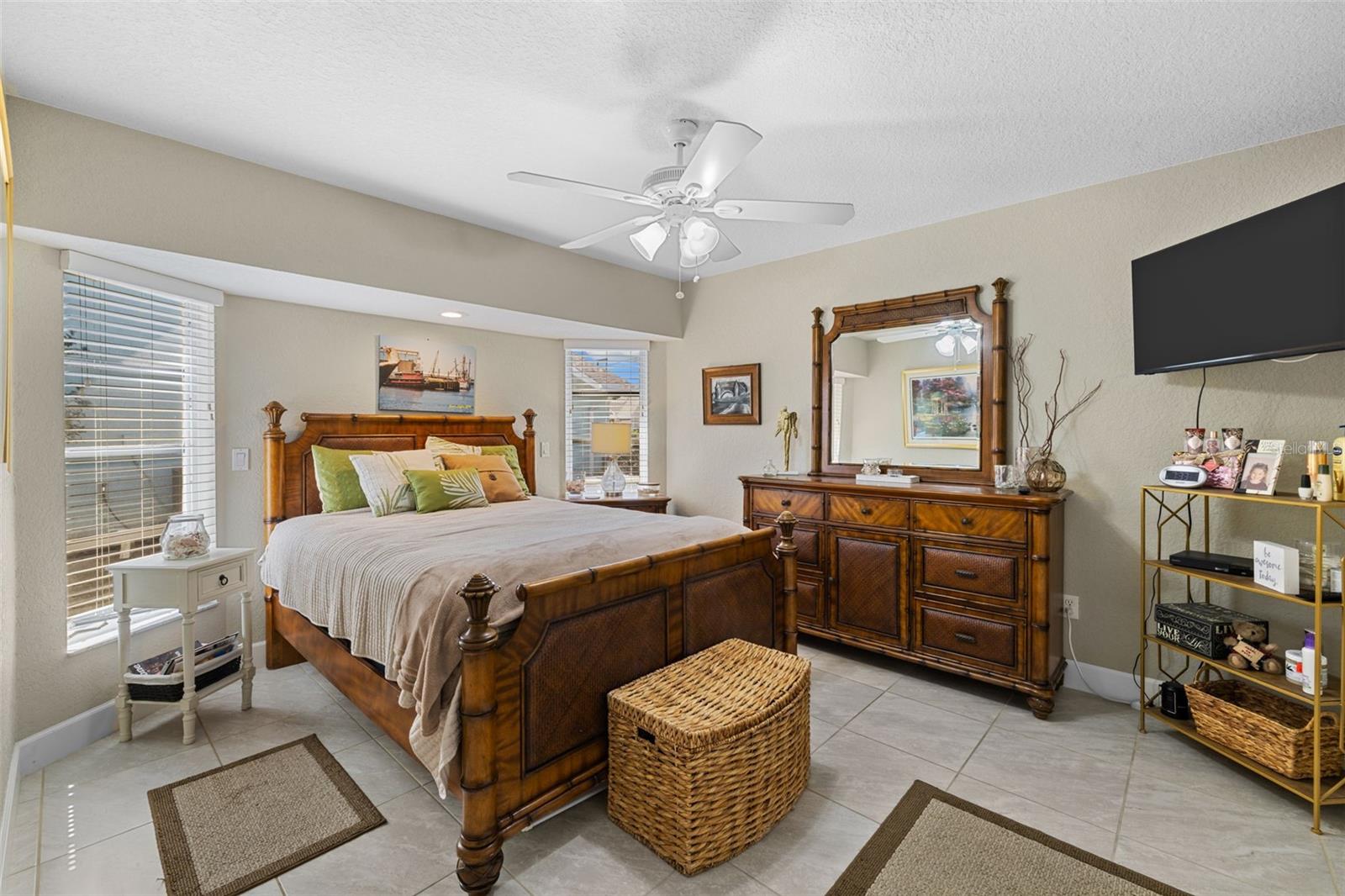 26549 Valparaiso Dr Property Photo 20