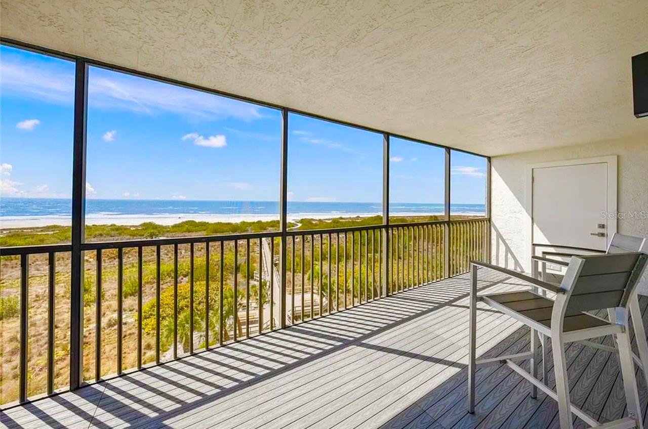 420 Beach Rd #606 Property Photo 1