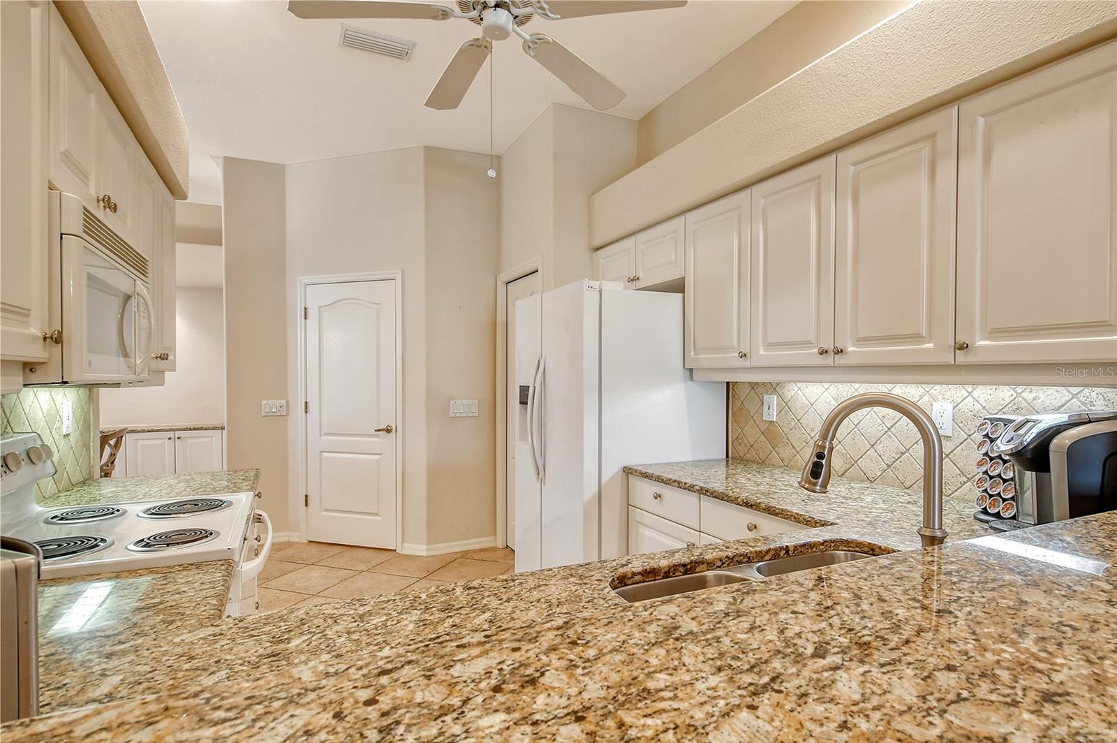 9411 Forest Hills Cir Property Photo 14
