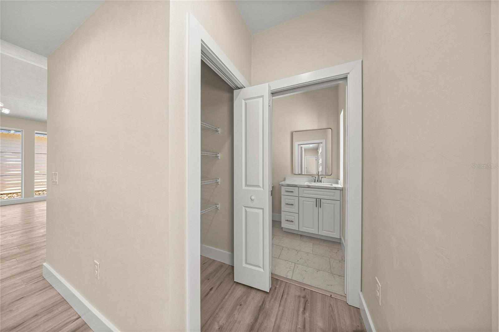 1044 Sw 120th Dr Property Photo 19