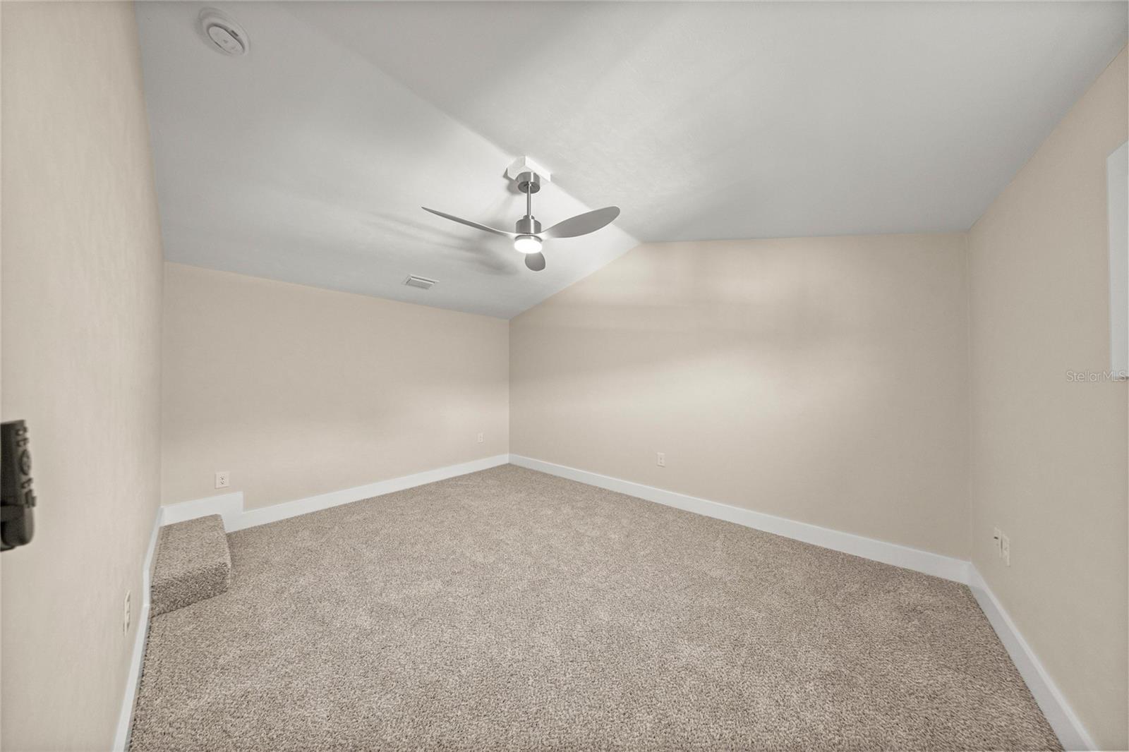 1044 Sw 120th Dr Property Photo 36