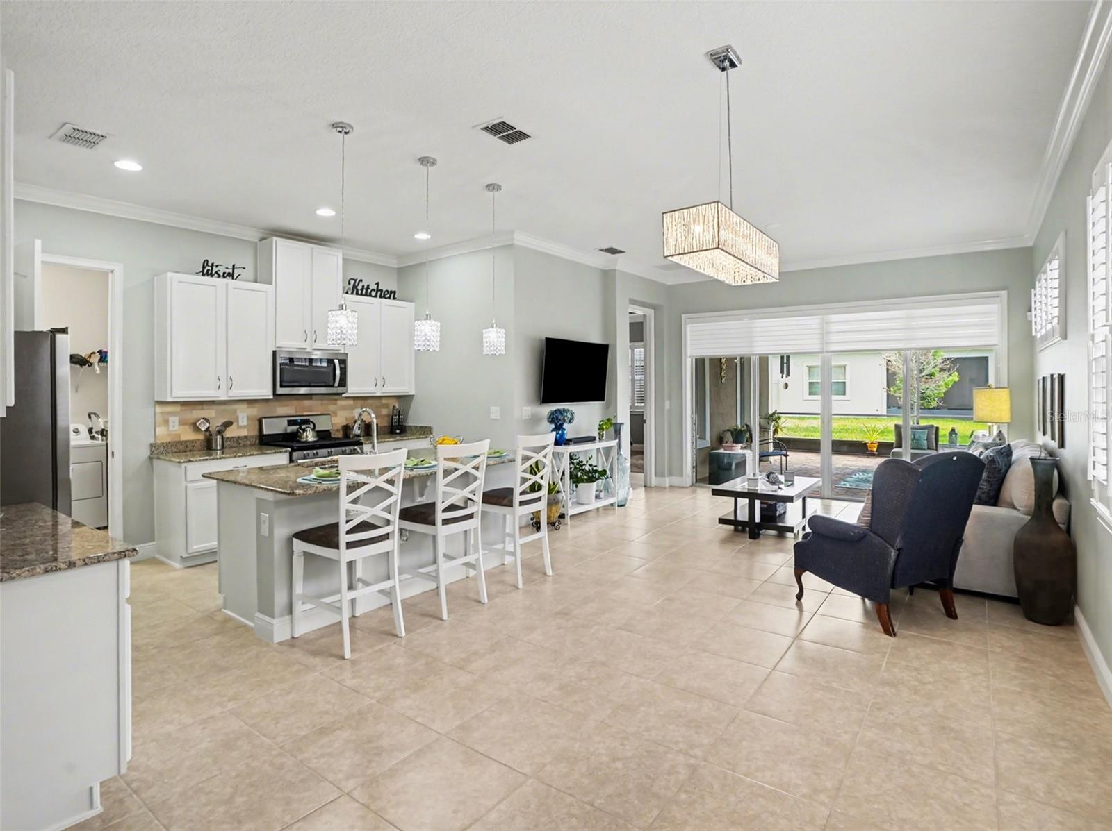 2388 Datura Loop Property Photo 9