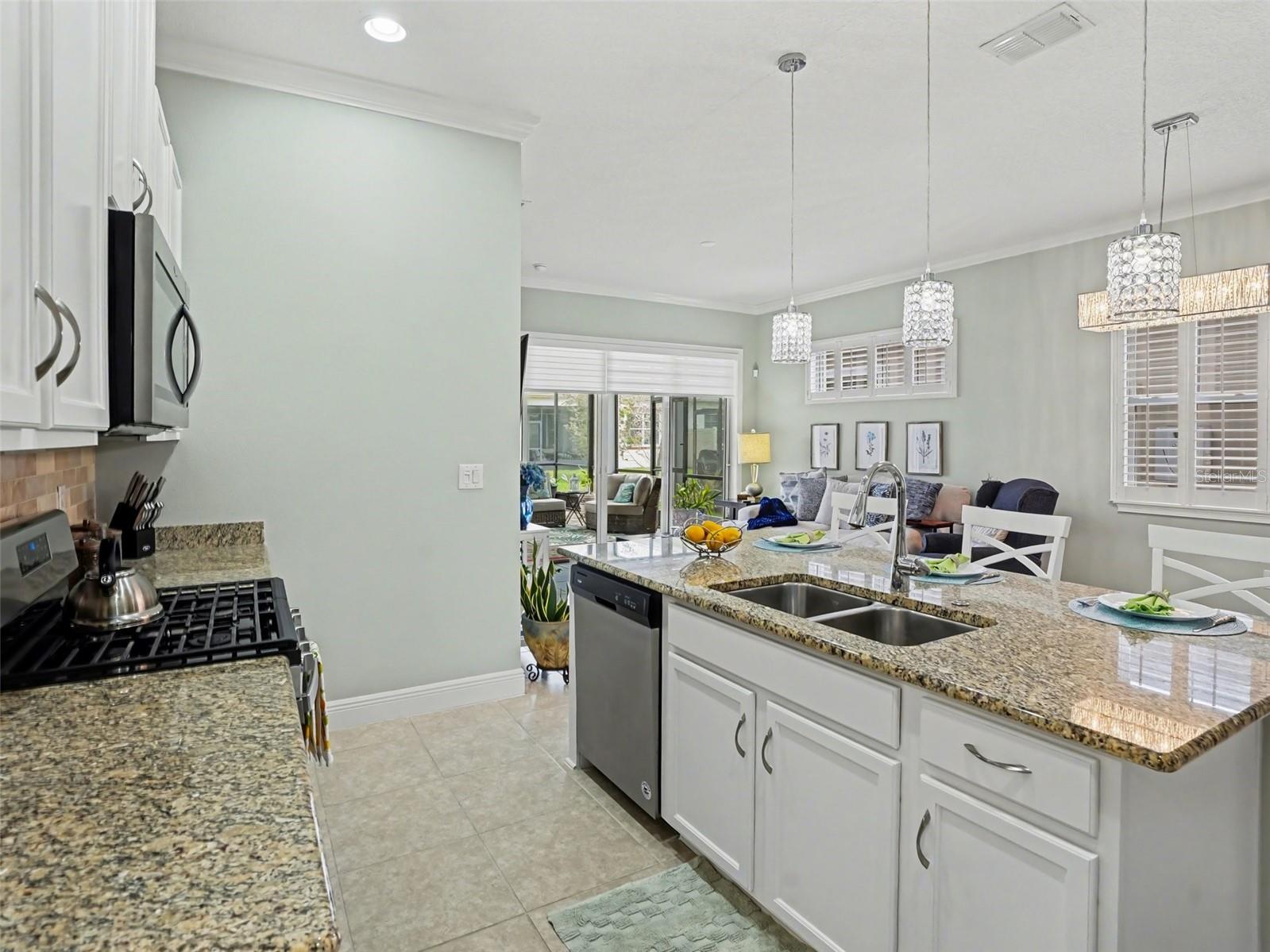 2388 Datura Loop Property Photo 12
