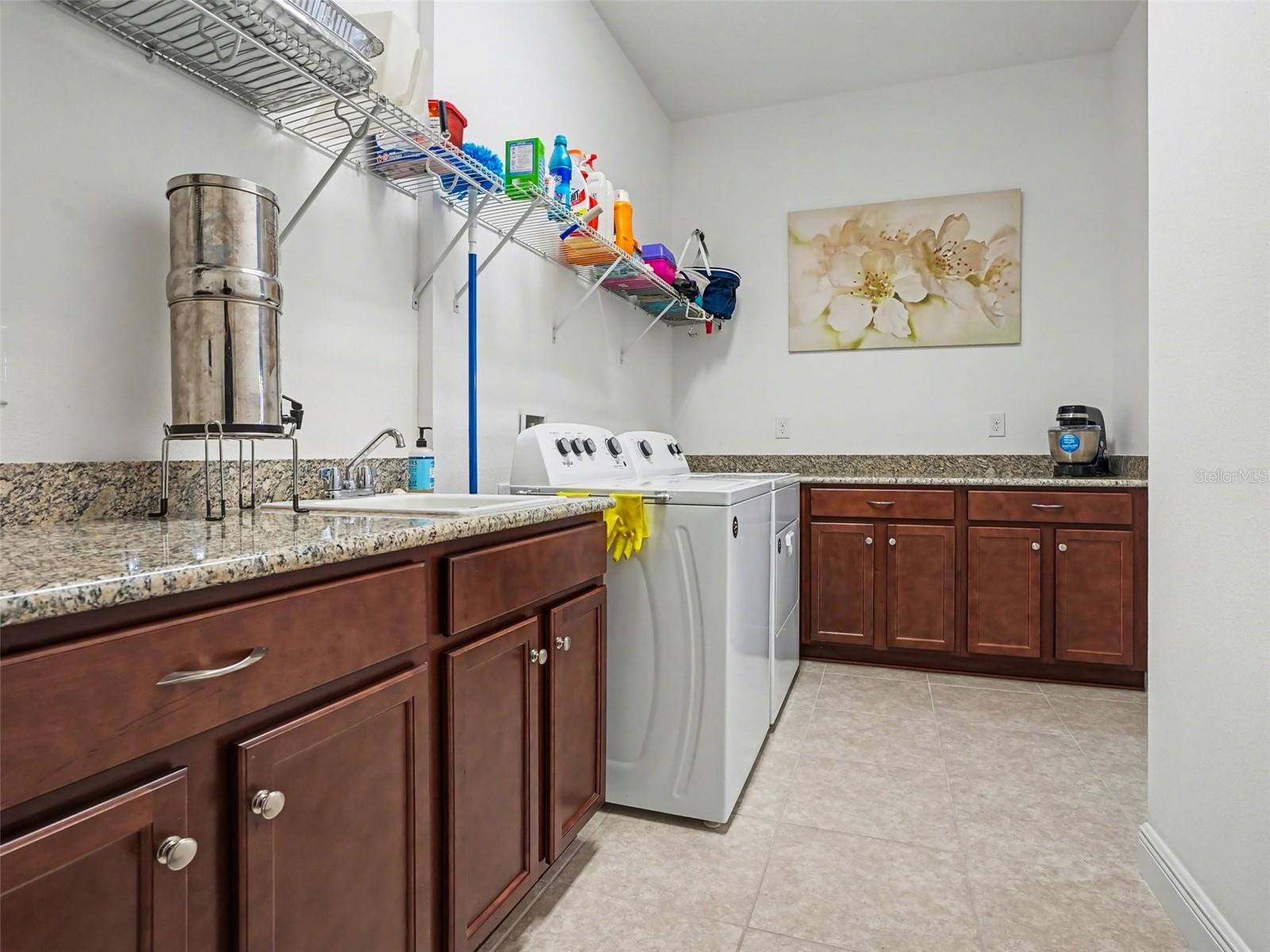 2388 Datura Loop Property Photo 21