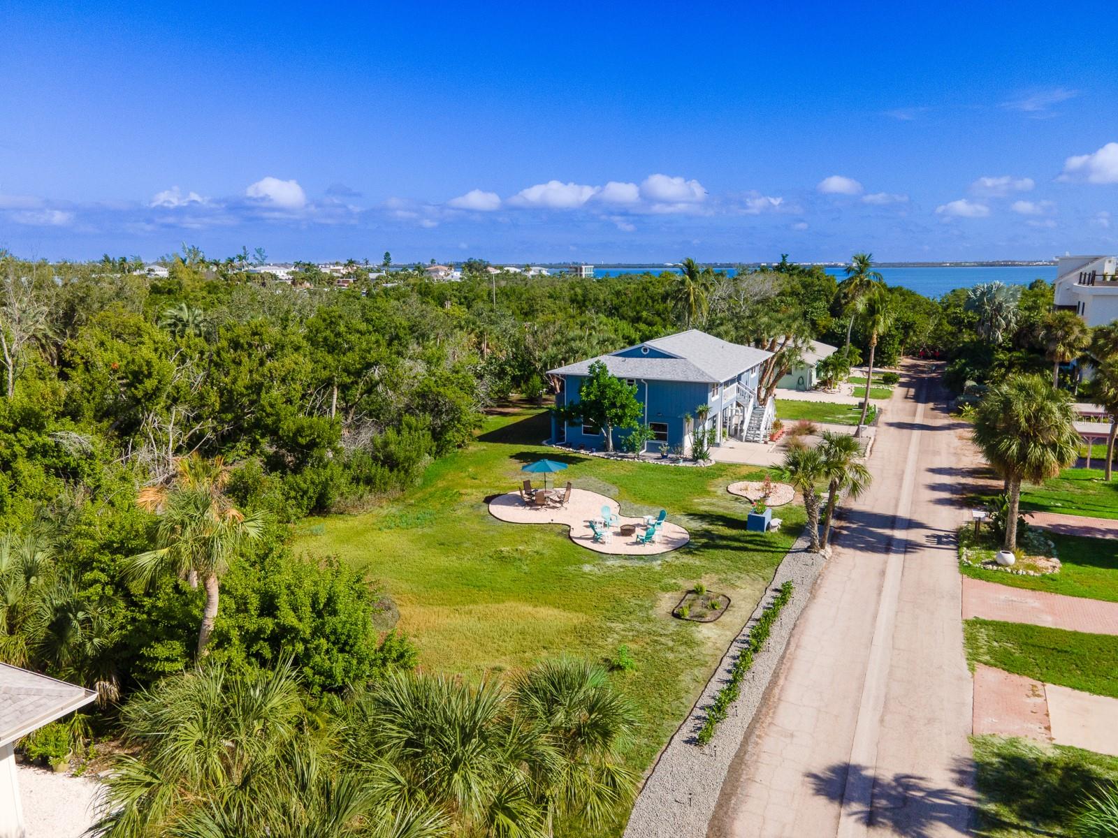 681 Gulf Bay Rd Property Photo 3
