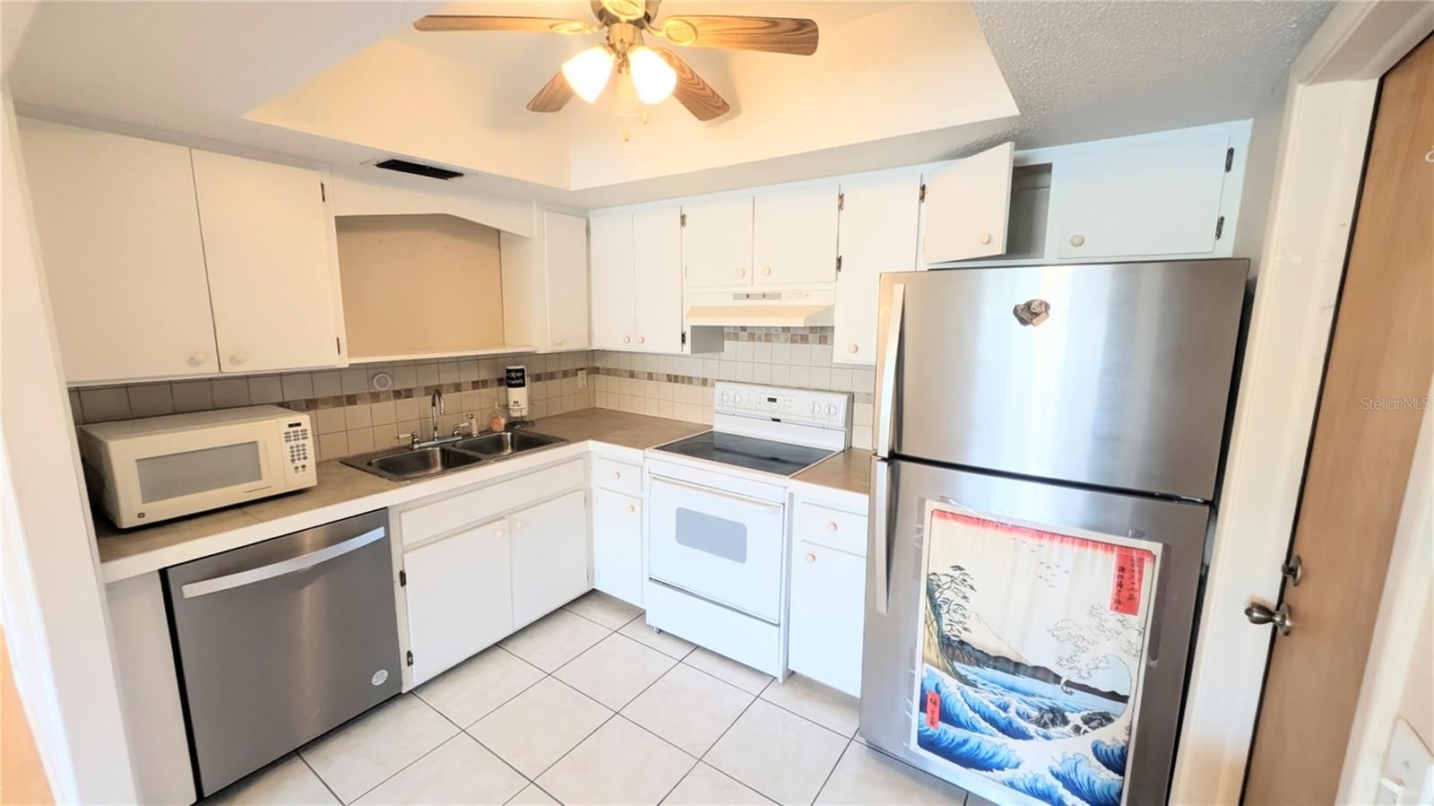 360 Base Ave E #424 Property Photo 8