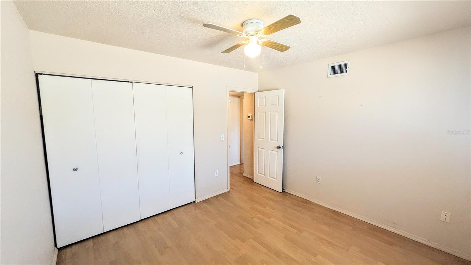 360 Base Ave E #424 Property Photo 11