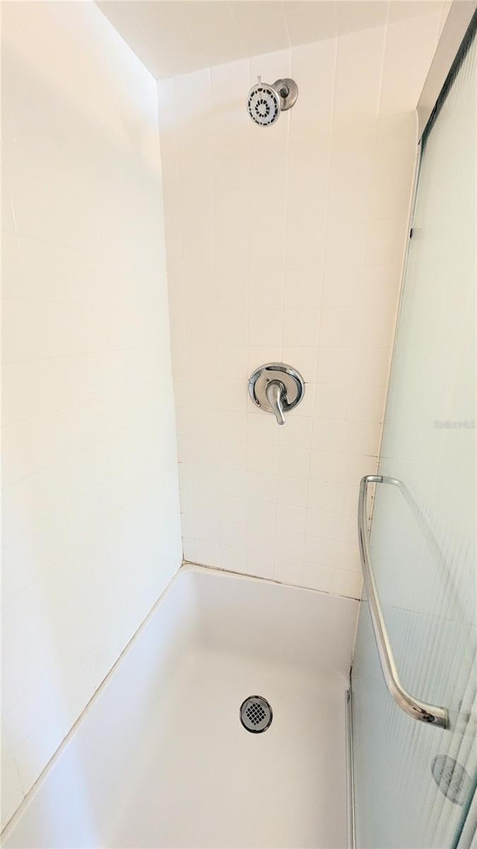 360 Base Ave E #424 Property Photo 14