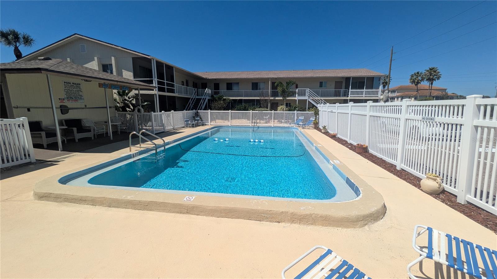 360 Base Ave E #424 Property Photo 16