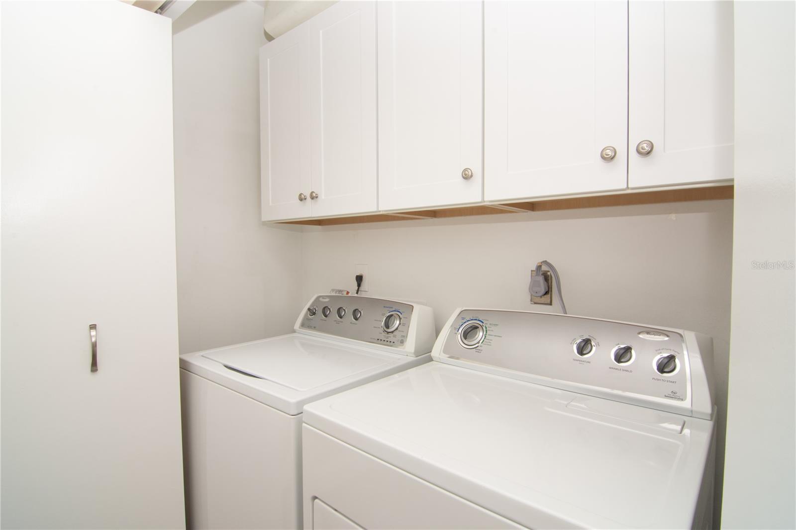 5635 Golf Pointe Dr #101 Property Photo 20