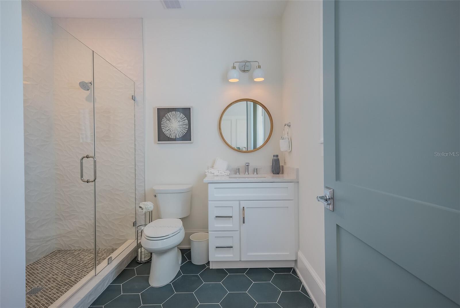 227 S Harbor Dr Property Photo 41